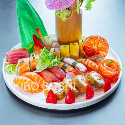 Sushi Sashimi Combo 9